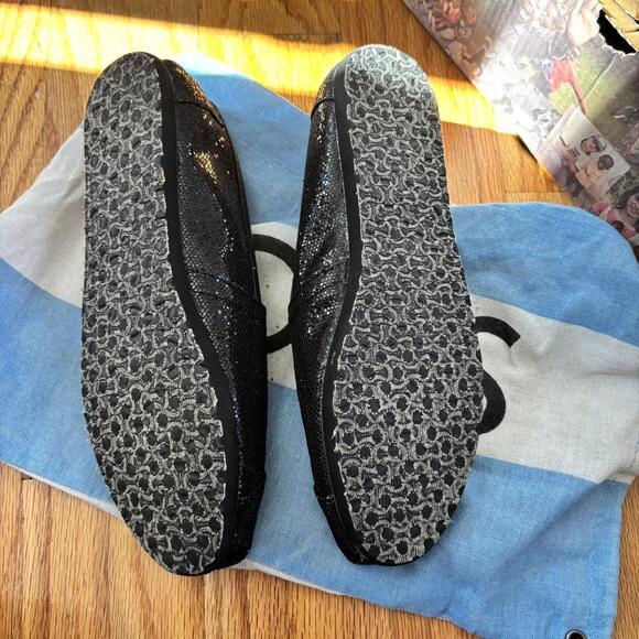 Black Sparkly Toms Slip On Shoes - Picture 4 of 4